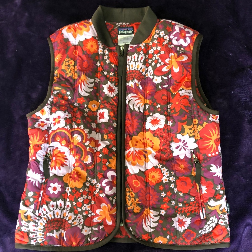 Patagonia floral vest🌺🌸  NWOT Perfect condition
